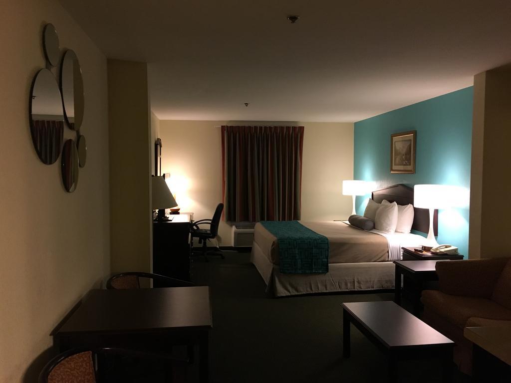 Howard Johnson By Wyndham Houma Ngoại thất bức ảnh