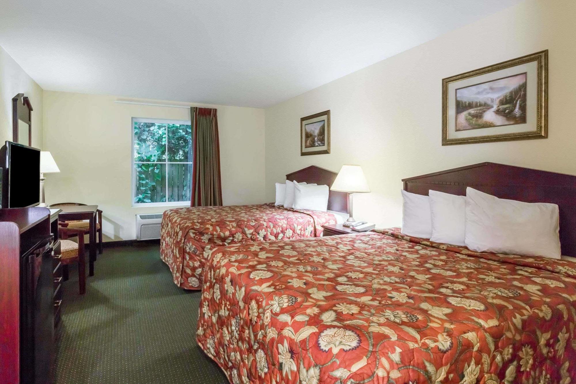 Howard Johnson By Wyndham Houma Ngoại thất bức ảnh